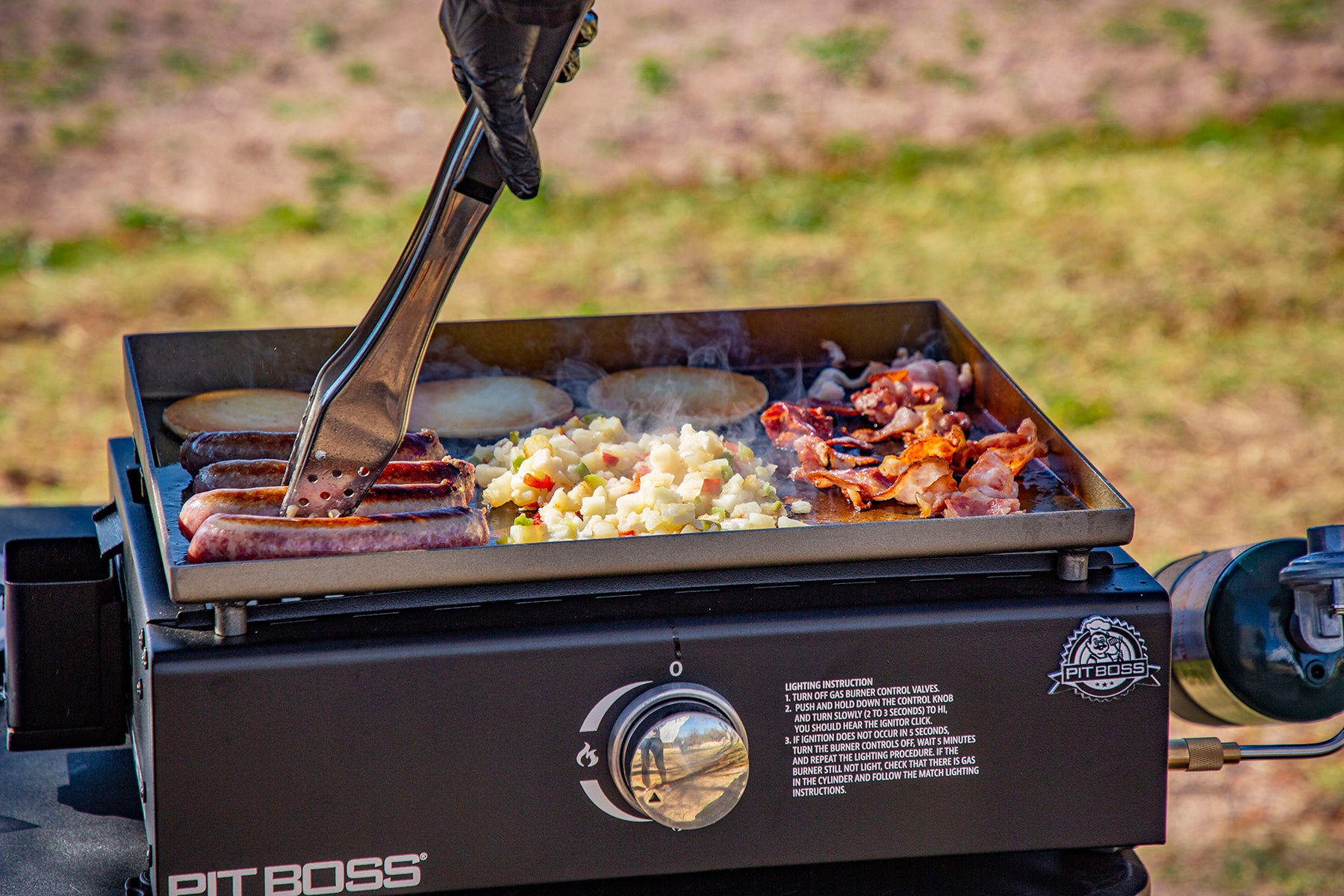 Pit Boss 1 Burner Portable Gas Griddle, Lightweight and portable Cast Iron Griddle Pit Boss