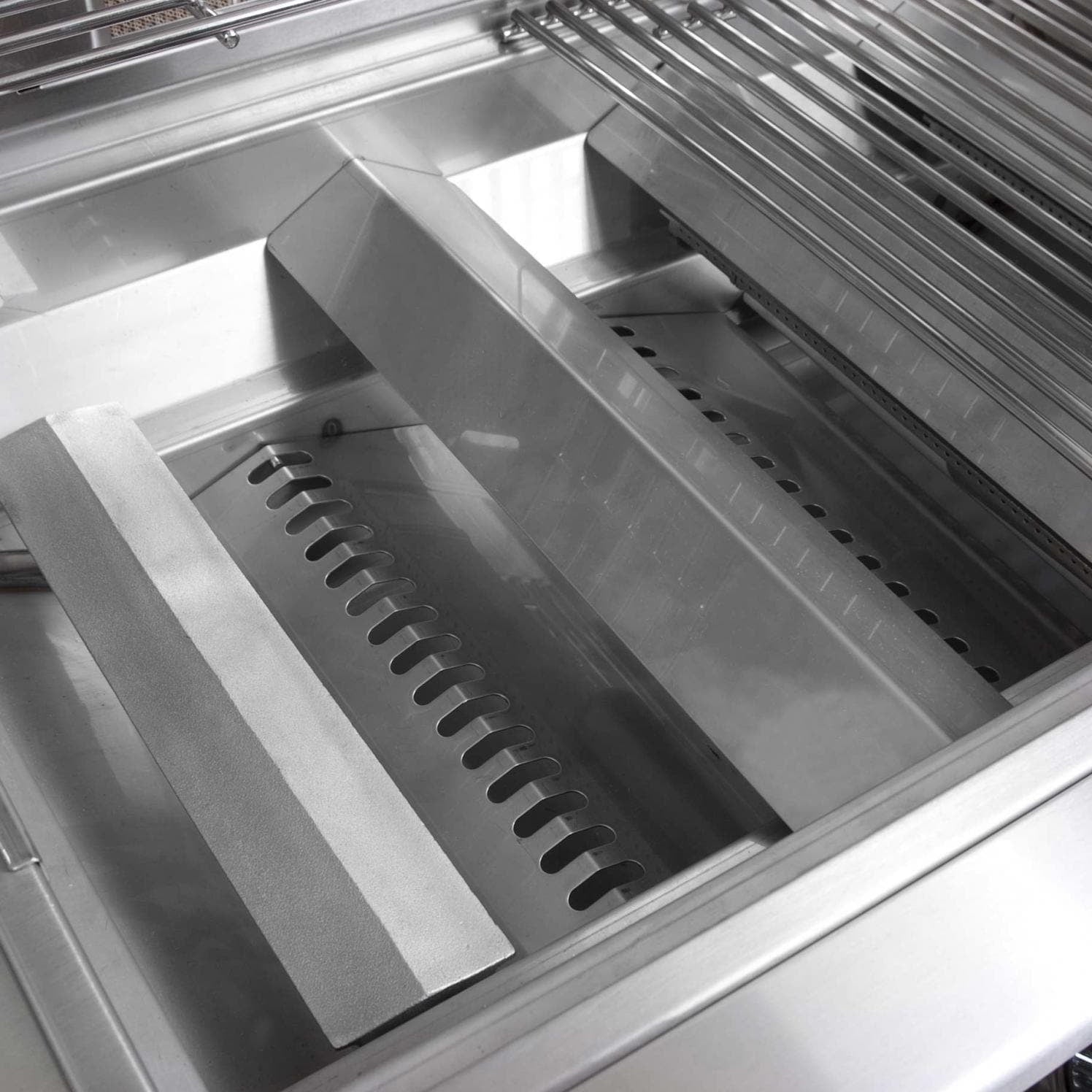 Lion Premium Grills L75623 32 Natural Gas Grill Lion Premium Grills