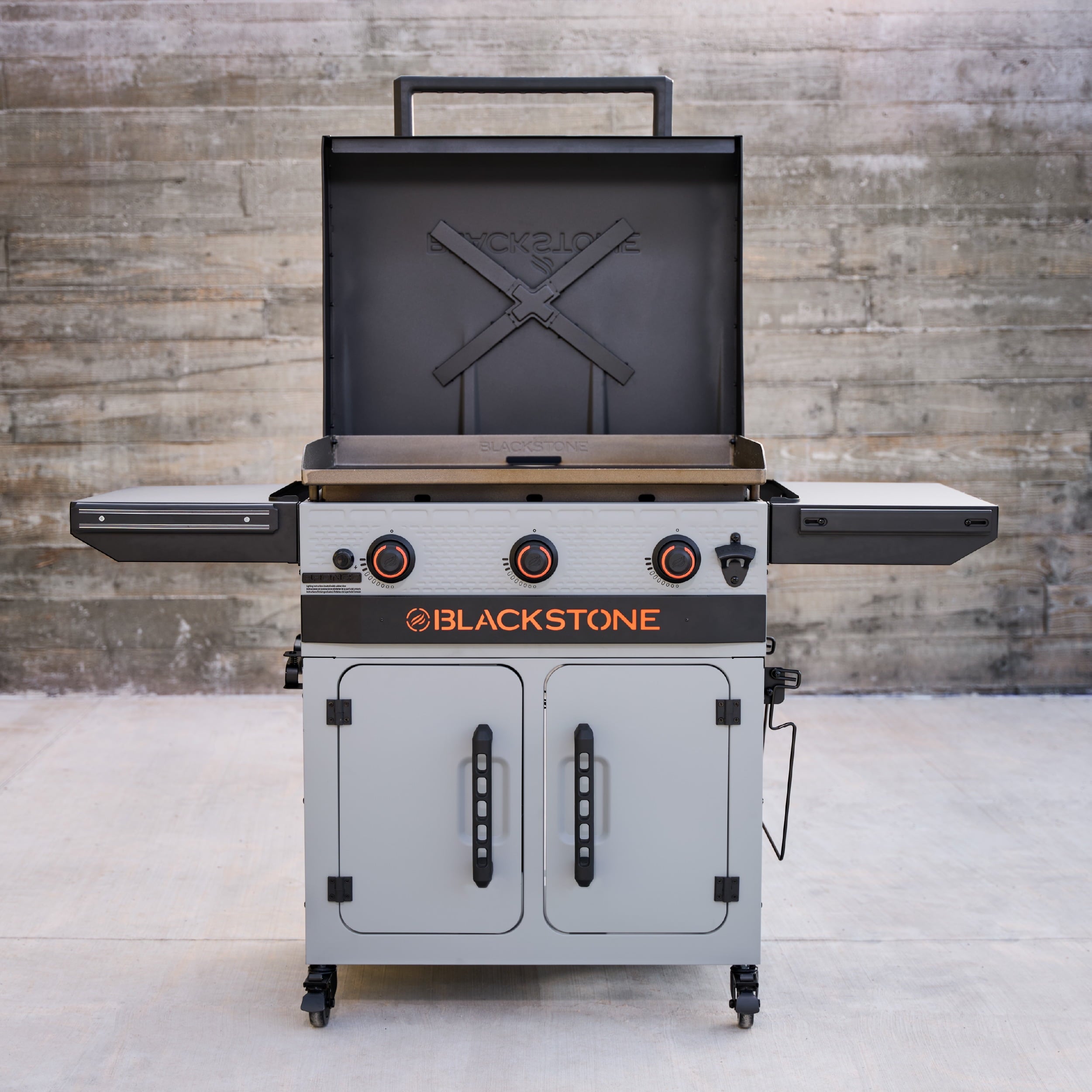 Blackstone Bronco Outdoor Griddle, 3-Burner 28 XL Propane Flat Top Grill with Side Shelves and Cabinet, Gray Blackstone