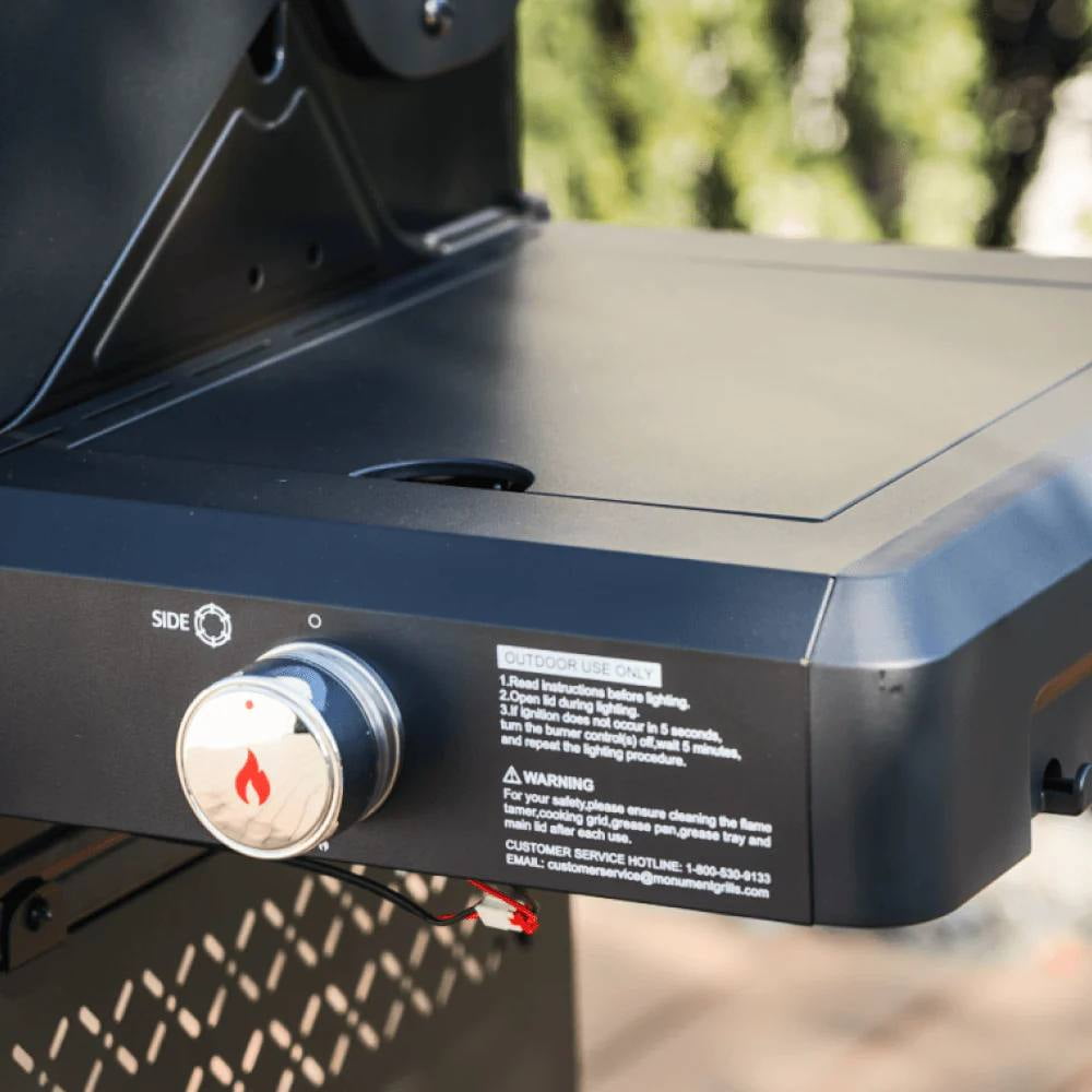 Monument Grills Mesa 3-Burner Black Propane Gas Grill with Clear View Lid and LED Controls Monument Grills