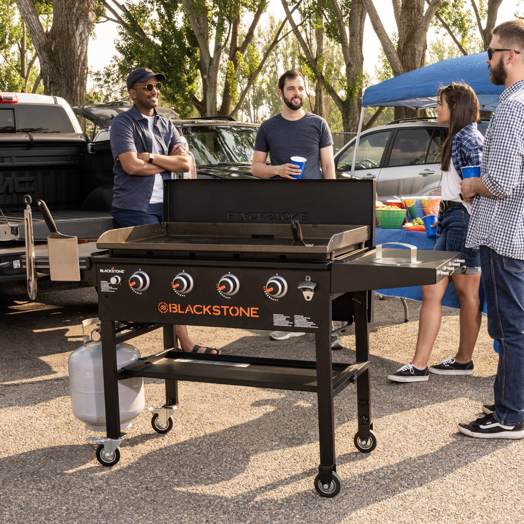 Blackstone Original Outdoor Griddle, 36 Inch 4-Burner Flat Top Grill with Hard Cover, Black Blackstone