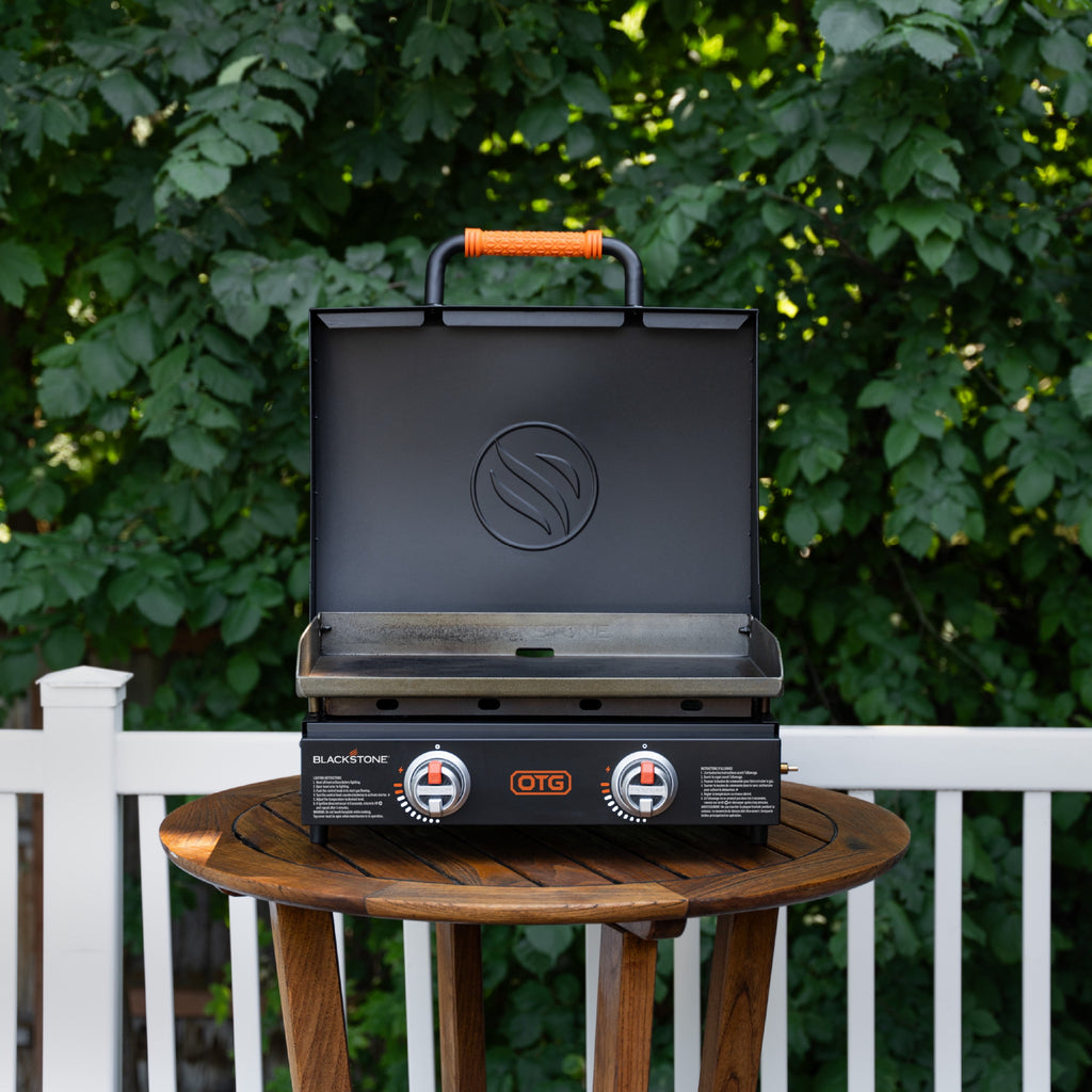 Blackstone OTG 2-Burner 22 Propane Omnivore Tabletop Griddle with Hood Blackstone