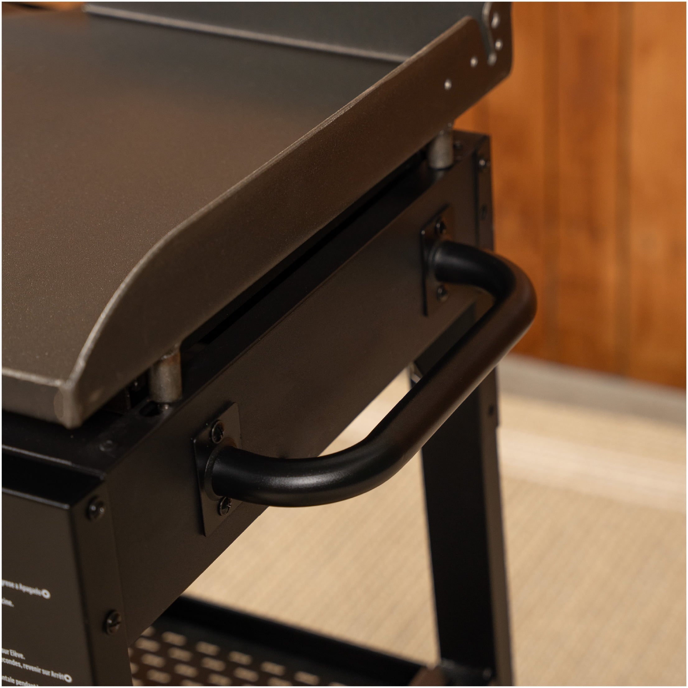 Blackstone Original 2-Burner 28 Propane Omnivore Griddle Gas Grills