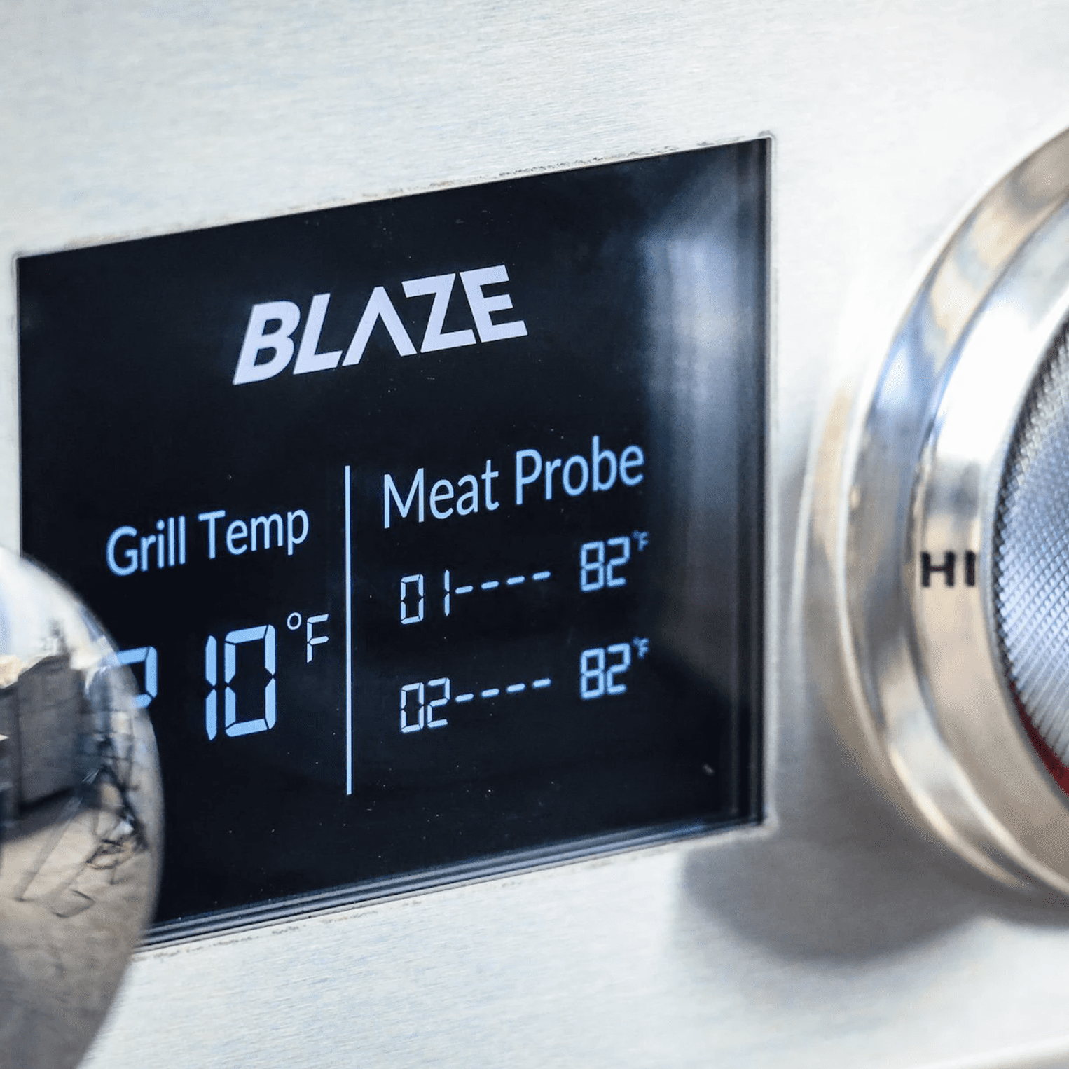 Blaze LTE PRO 32-Inch 4-Burner Built-in Natural Gas Grill w/ Digital Temperature Screen & Rear Infrared Burner - BLZ-4LTEPRO-NG Blaze Outdoor Products
